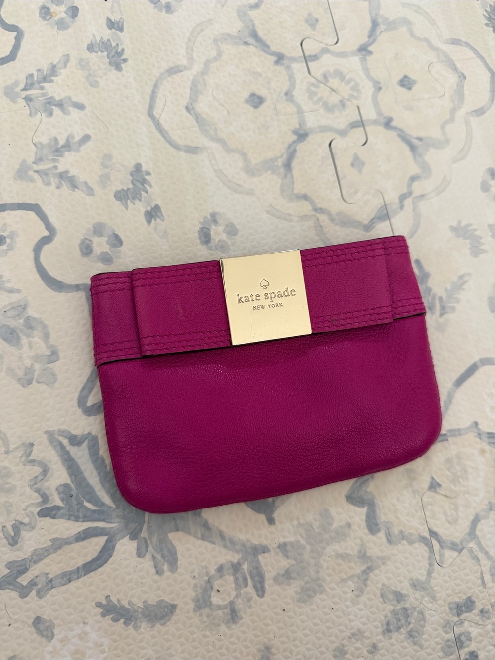 kate spade Fuchsia Bow Wristlet keychain with Gold Plaque